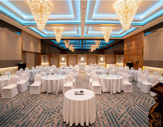 Party hall rental in Wedding and event venues category